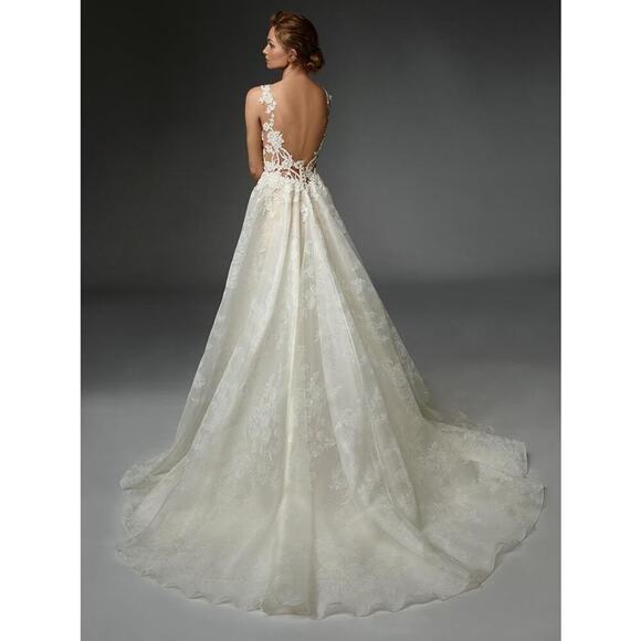 Elysee Elizabeth Beaded Lace Wedding Dress - 10 - Picture 2 of 7
